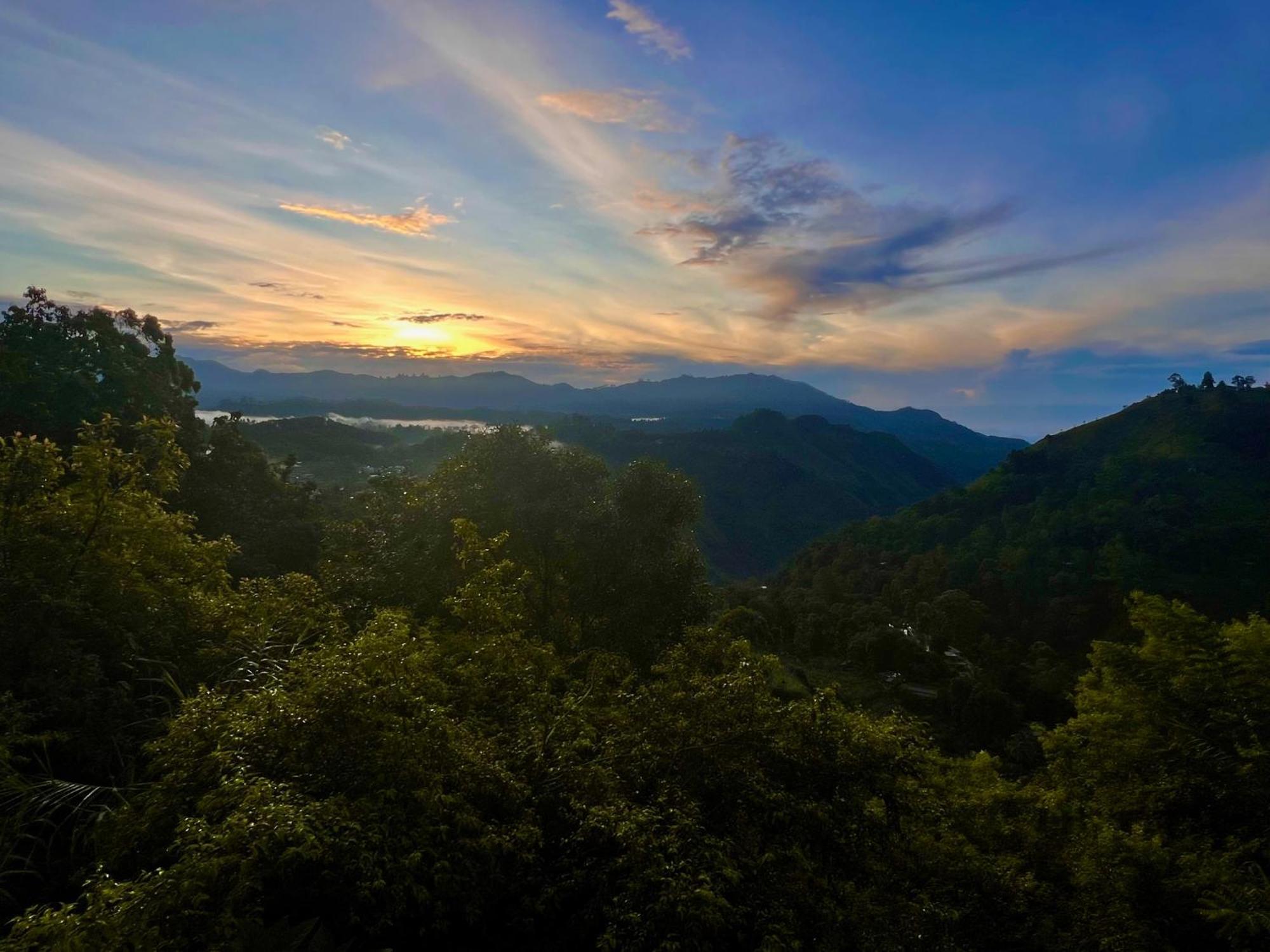 Glorious Nature Inn Элла Экстерьер фото